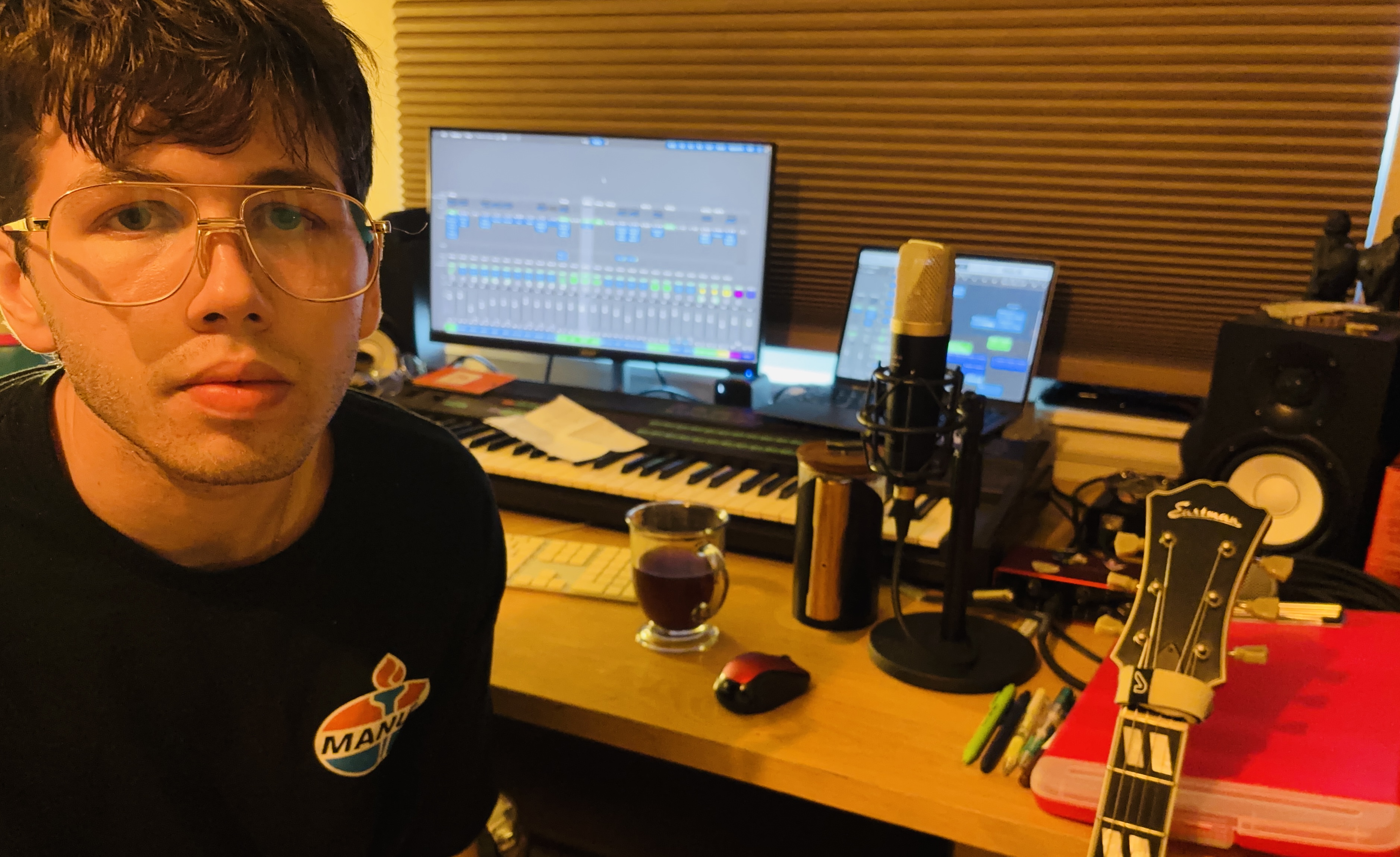 Timothy Leslie working in the studio